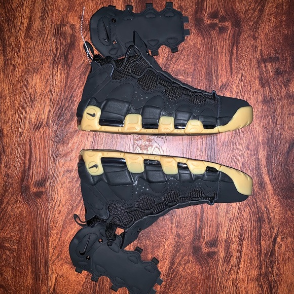 nike more money black gum